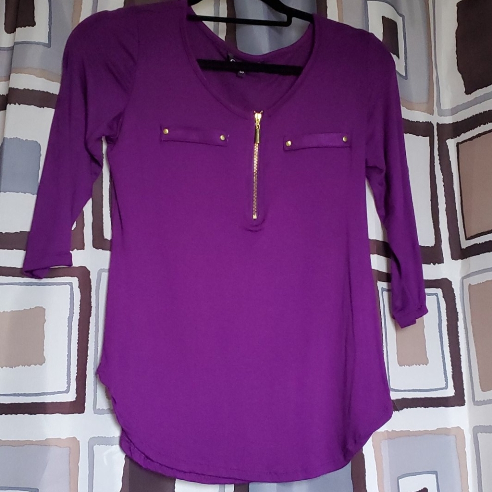 Purple 3/4 sleeve shirt